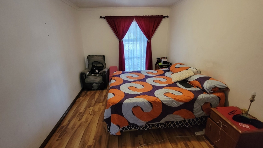 3 Bedroom Property for Sale in Westridge Western Cape